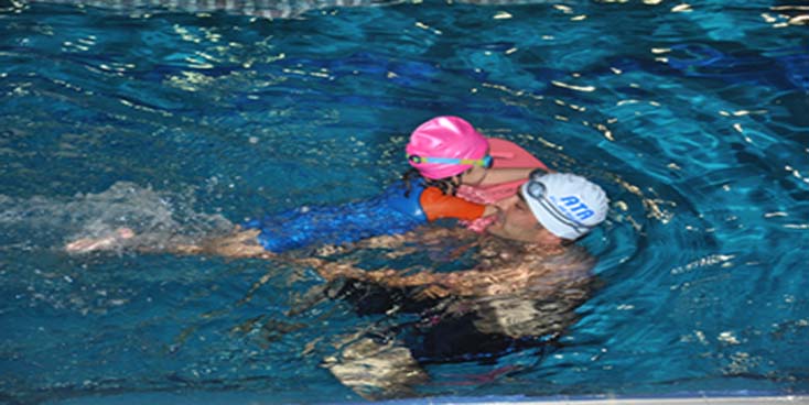 Çocuklar İçin Yüzme Kursları